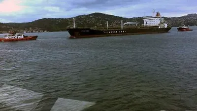 İstanbul Boğazı’nda korku dolu anlar