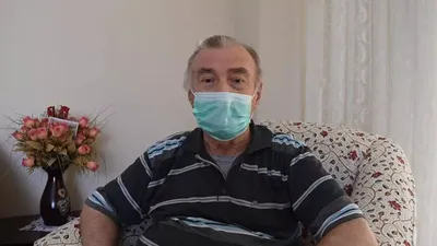 Koronavirüs, aylarca evine kimseyi almayan adama kızından bulaştı