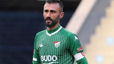 Selçuk Şahin futbolu bıraktı!