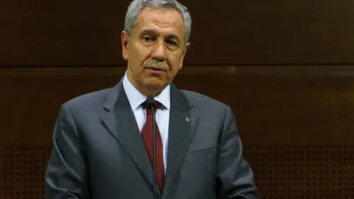 Bülent Arınç koronavirüsü yendi