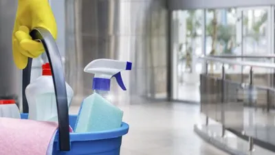 Rezalet! Veliler okula temizliğe çağırdı!