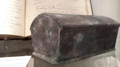 181 yıl önce ölmüştü kalbi kavanozda bulundu