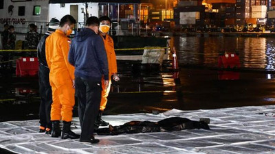 Denize düşen yolcu uçağından sinyal alındı