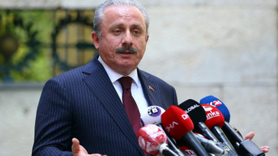 TBMM Başkanı Şentop: ''Cumhurbaşkanı taraflıdır, siyasi parti üyesidir''