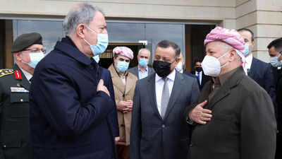 Bakan Akar, Barzani ile görüştü