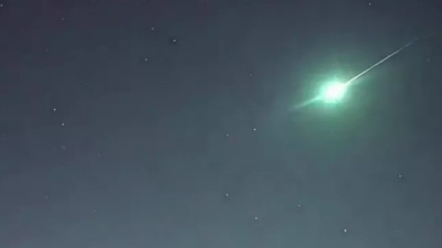 Atmosfere girip alev topuna dönüştü!