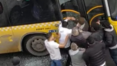 İstanbul’da otobüsün camını kırıp şoförü ve oğlunu darp ettiler