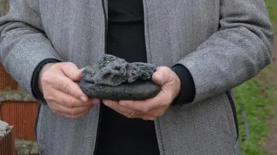Arazide gezerken gökten ''servet'' düştü