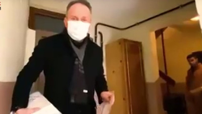 Kapı kapı karne dağıtan AK Partili isimden açıklama