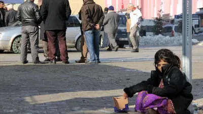 İstanbul'un ''dilendirilen'' Suriyeli çocukları ailelerinden alındı!