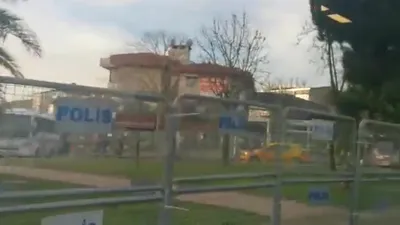 Boğaziçi Üniversitesi'ne polis kuşatması