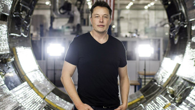 Elon Musk artık dünyanın en zengin insanı