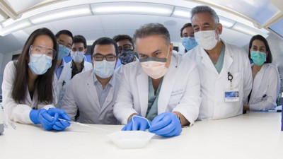 Türk bilim insanı kanseri öldüren ilacı buldu!