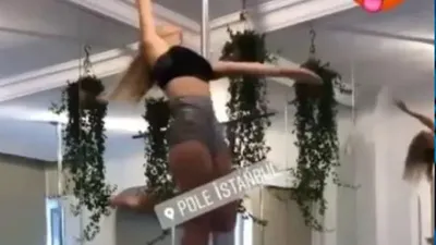 Şeyma Subaşı'dan direk dansı paylaşımı olay oldu!