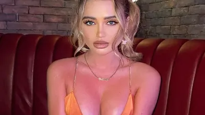 Cinsel içerikli videoları ifşa olmuştu! Sosyal medyayı terk etti