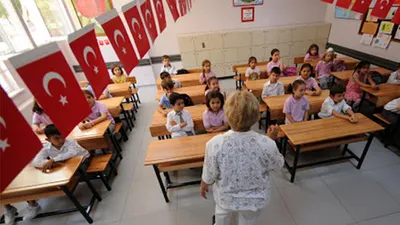 Flaş yüz yüze eğitim kararı! O ilçede bütün okullar açılıyor