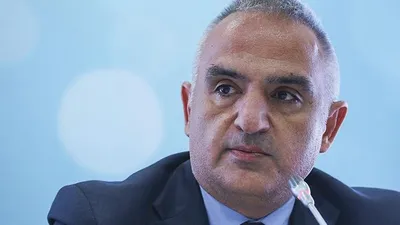 Bakan Ersoy RTÜK cezalarını ''eşit ve tarafsız'' olarak değerlendirdi