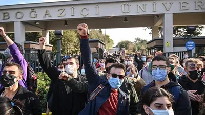 ''Türkiye'nin gençleri Erdoğan'a karşı tavır alıyor''