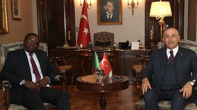 Dışişleri Bakanı Çavuşoğlu, Zambiyalı mevkidaşıyla görüştü