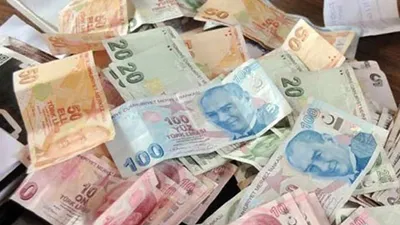 Dilencinin üzerinden 14 bin lira çıktı