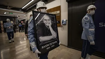 Rasim Öztekin son yolculuğuna uğurlanıyor
