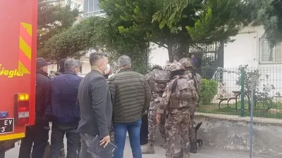 Bunalıma giren baba, Küçük çocuğunu camdan atmaya atmaya çalıştı!
