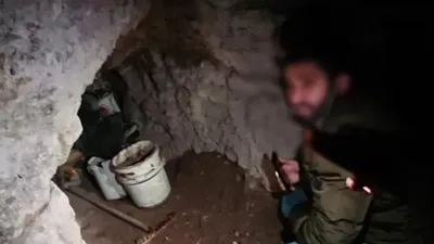 Mağarada kazı yaparken suçüstü yakalandılar