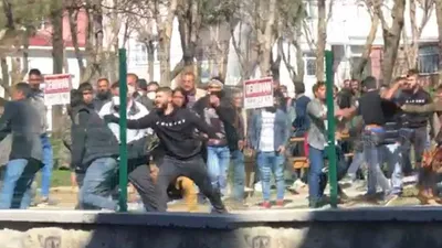 İstanbul'da bıçaklı dehşet kamerada