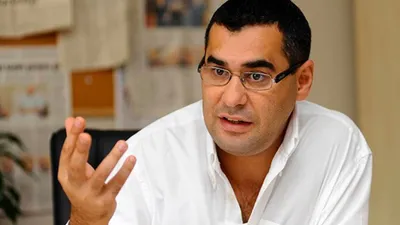 Gazeteci Enver Aysever gözaltına alındı
