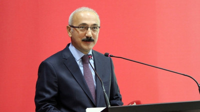 Hazine ve Maliye Bakanı istifa etti