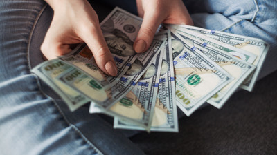 Yıl sonu dolar/TL için çılgın tahmin: 8 TL'den 10 TL'ye yükselttiler!