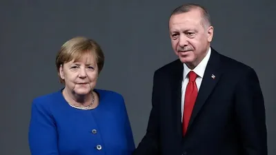 Erdoğan, Merkel ile görüştü
