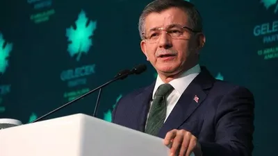 Davutoğlu’ndan AK Parti Kongresindeki görüntülere sert tepki
