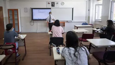 Bir ilde daha kırmızı alarm! Yüz yüze eğitime ara verildi