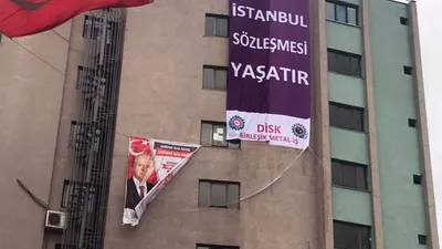 MHP'ye sendikadan afişli yanıt