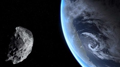 NASA duyurdu: Dev asteroit Dünya'ya hızla yaklaşıyor