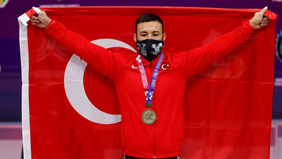 Milli halterci İsmayilov, Avrupa şampiyonu oldu