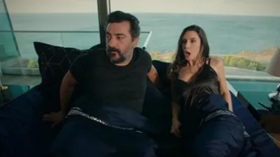 Celil Nalçakan gönlünü rol arkadaşına mı kaptırdı?