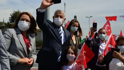 Sarıyer'de coşkulu 23 Nisan kutlaması