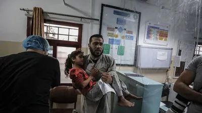İsrail, Gazze'de 14 katlı binayı vurdu