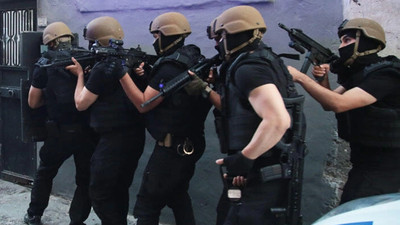 3 ilde şafak operasyonu: 20 gözaltı