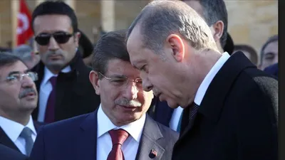 Erdoğan ve Davutoğlu hakkında suç duyurusu