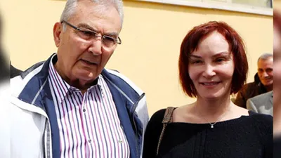 Deniz Baykal yeni bir parti mi kuruyor ?