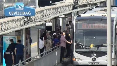Kısıtlamasız ilk cumartesi gününde İstanbul'da trafik yoğunluğu