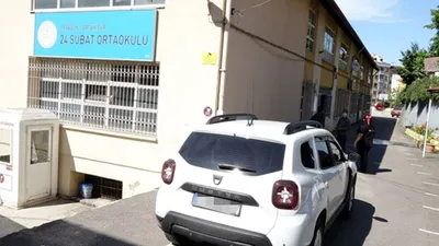 Okul bahçesinde kadın cinayeti