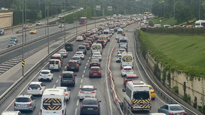 Hafta sonu yasağı bitti; trafik yine arap saçı!
