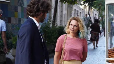 Farah Zeynep Abdullah’tan Masumlar Apartmanı ekibine çok özel sürpriz