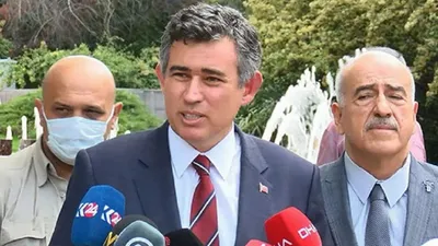 ''Erdoğan, destek verdiklerinin işe yaramadığını görünce hep buruşturup atmıştır''