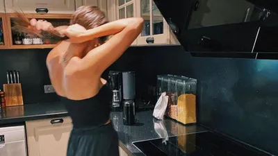 Hande Erçel mutfağını bedavaya getirdi