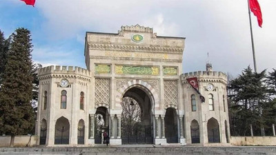 İstanbul Üniversitesi Edebiyat Fakültesi'nin mezuniyet töreni toplu dua ile yapılacak